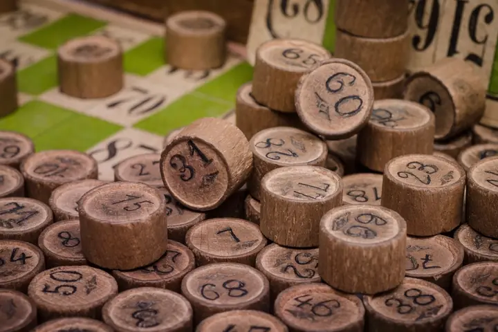 Bolas de bingo de madera